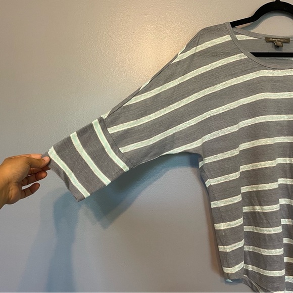 Tommy Bahama 100% linen striped blue dolman batwing 3/4 sleeve top size M - Picture 6 of 9